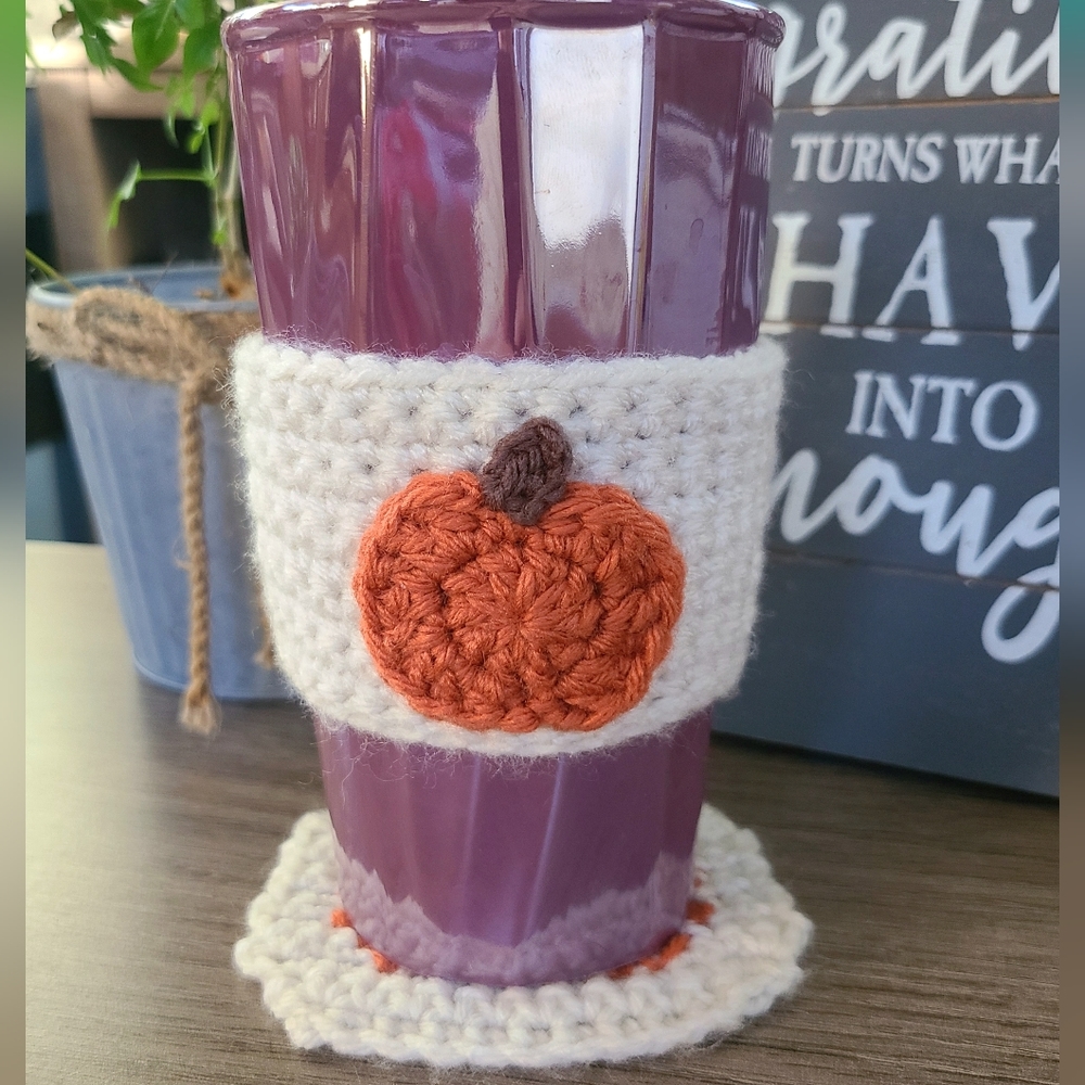 Coffee cup cozy and coaster set, gift, fall decor, pumpkin coaster,fall pumpkin - Picture 2 of 5